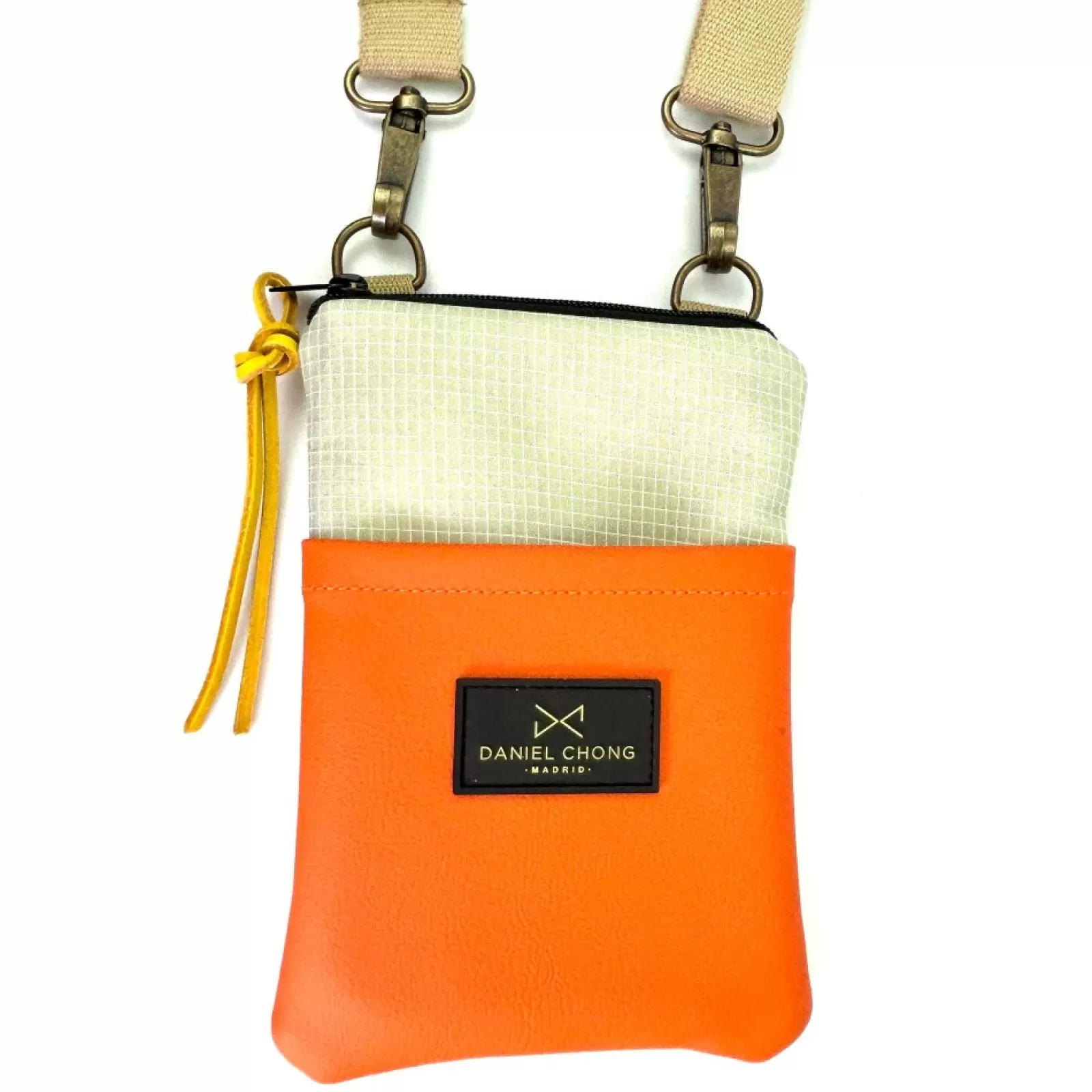 Daniel Chong Phone Sling Impermeable> Bolsos Para Móvil